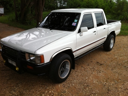 Super Hero 4 ประตู เดิมๆ สวยๆ มาแล้วครับ Super Hero 4 ประตู เดิมๆ สวยๆ มาแล้วครับ