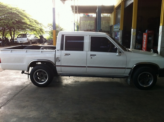 Super Hero 4 ประตู เดิมๆ สวยๆ มาแล้วครับ Super Hero 4 ประตู เดิมๆ สวยๆ มาแล้วครับ