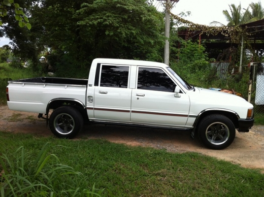 Super Hero 4 ประตู เดิมๆ สวยๆ มาแล้วครับ Super Hero 4 ประตู เดิมๆ สวยๆ มาแล้วครับ