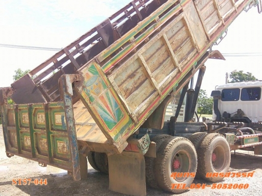 ขายด่วน รถบรรทุก 10 ล้อดั้ม HINO FM  215 แรง สภาพเดิมๆ สวย พร้อมใช้งาน