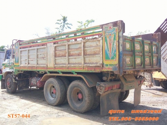 ขายด่วน รถบรรทุก 10 ล้อดั้ม HINO FM  215 แรง สภาพเดิมๆ สวย พร้อมใช้งาน