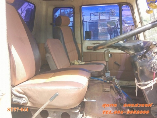 ขายด่วน รถบรรทุก 10 ล้อดั้ม HINO FM  215 แรง สภาพเดิมๆ สวย พร้อมใช้งาน