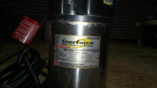 ปั้มน้ำแช่ สแตนเลส 1/2 HP