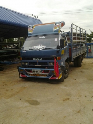 ฝากขาย isuzu npr 115