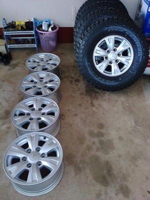 ล้อแม็กซ์เดิมมิตซูบิชิไททัลพลัส16พร้อมยางใหม่ดอกมัดดีสโตน ล้อแม็กซ์เดิมมิตซูบิชิไททัลพลัส16พร้อมยางใหม่ดอกมัดดีสโตน