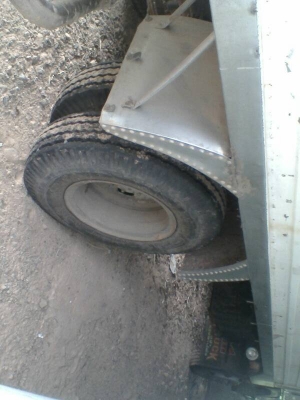 หกล้อมเคนเตอร์100กระบะเลสรถพร้อมใช้