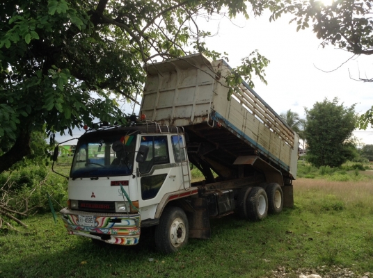 fuso fn527 195เเรง. ขาย850000คับ