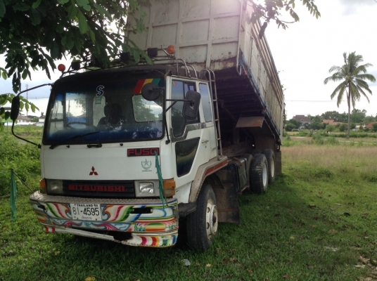 fuso fn527 195เเรง. ขาย850000คับ