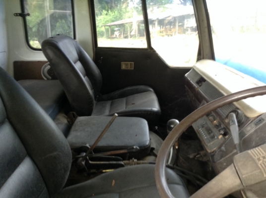 fuso fn527 195เเรง. ขาย850000คับ