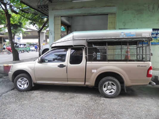 ประกาศขายรถอีซูซู 2.5 SX ประกาศขายรถอีซูซู 2.5 SX