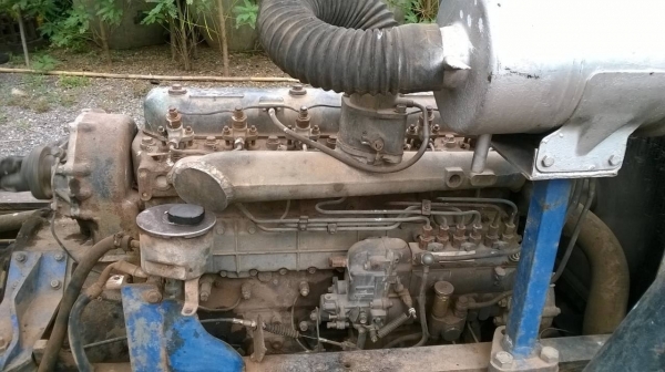 ขายรถคีบ สภาพพร้อมใช้งาน เครื่อง 6BB1 145 แรงม้า ปั้มดี ทำงานไว ราคาต่อรองได้ครับ