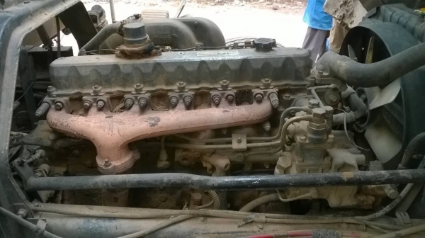 ขาย 10 ล้อ 2 เพลาดั้ม HINO F18 สภาพสวย เครื่อง HO7C 180 แรงม้าแน่นไม่หลวม คัสซีสวยจัด เกียร์เดิม สโลว์เดิม เบรคทิฟฟี่ ยางเต็ม ทะเบียนพร้อมโอนครับ