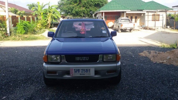 ขาย isuzu tfr แวน เครื่องดี แรง ประหยัดน้ำมัน ช่วงล่างแน่น แอร์เย็น เอกสารพร้อมโอน ขาย isuzu tfr แวน เครื่องดี แรง ประหยัดน้ำมัน ช่วงล่างแน่น แอร์เย็น เอกสารพร้อมโอน