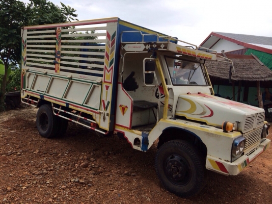 อีแต๋น 6 ล้อดั้ม คัสซีหน้า 5 เครื่องอีสุสุ 4 สูบ..พร้อมใช้งานเลยครับ