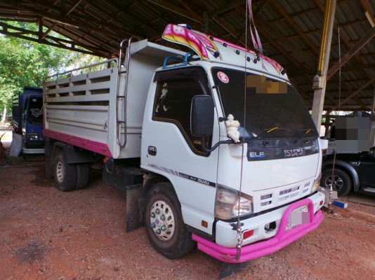 ISUZU NPR