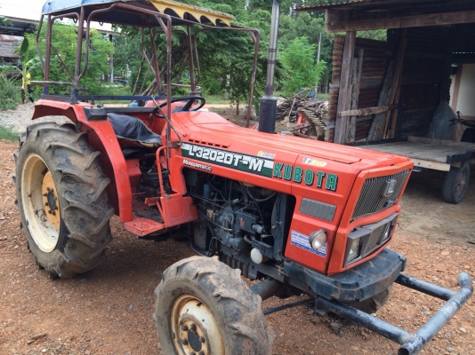 คูโบต้า L3202 4 WD 2 เพลา ผาน 6  เดิมๆเครื่องดี เดิมๆ ใช้งานได้ปรกติครับ
