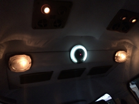 ขายรถตู้บัสดี้ เครื่อง 90 แรงม้าฝาทอง พวงมาลัยเพาเวอร์ เบาะครบ เดิมบาง แอร์เย็นหน้าหลัง