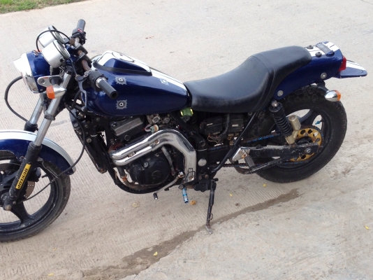 ขาย Kawasaki EL 250 cc. อินวอยแท้ รถเครื่องดีมากพร้องใช้งานยาวๆ ราคา28,000 บาทต่อรองได้ครับมาดูรถได้ที่ สุพรรณบุรี สนใจติดต่อ 092-6429114 ครีม สุพรรณ