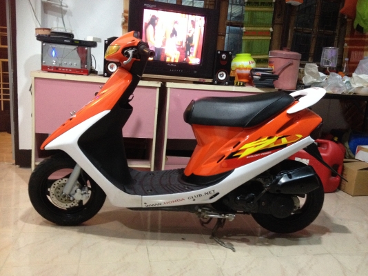 ขาย Honda Dio AF 28 ดิสเบรคหน้า สภาพพร้อมใช้  6900 บาท