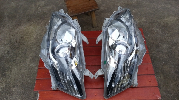 โคมไฟหน้า ออลนิวดีแม็ค โปรเจ็คเตอร์ ของแท้ โคมไฟหน้า ออลนิวดีแม็ค โปรเจ็คเตอร์ ของแท้