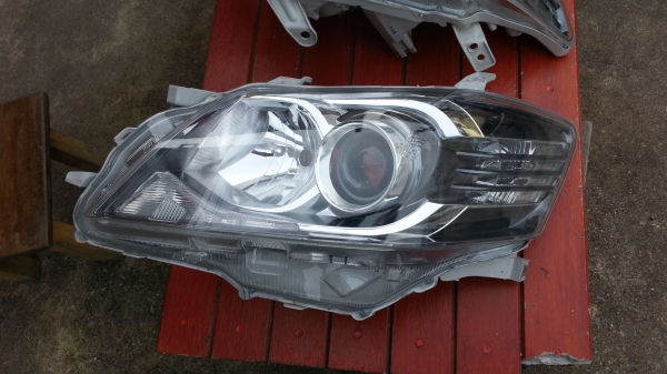 โคมไฟหน้า Camry ปี 10 รุนพิเศษ Extremo  ของแท้