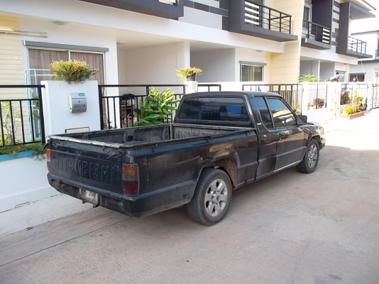 1995 MITSUBISHI, AEROBODY 2.5 CAB โฉม ปี89-94 สีน้ำเงิน เกียร์ธรรมดา