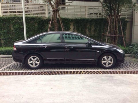 ขายดาวน์ HONDA CIVIC 1.8 S ปี2007 สภาพสวยพร้อมใช้ ติดต่อได้ที่คุณ อ๊อฟ พิจิตร 086-737-9991