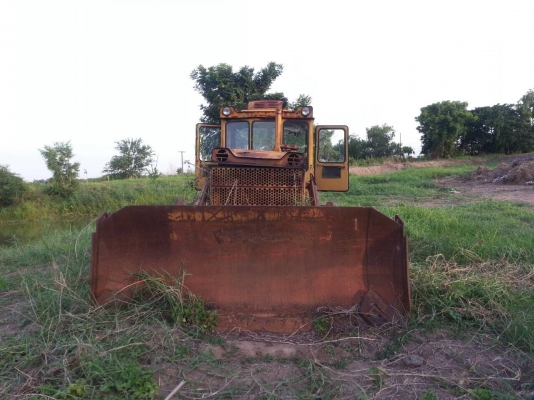 ขายKomatsu D5 ขายตามสภาพ