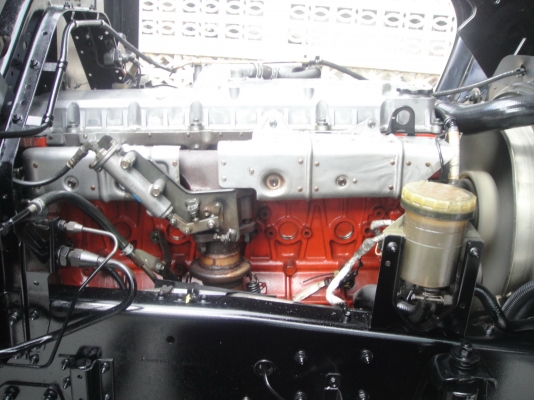 ISUZU FTR เครื่องยนต์ 200 แรง กะบะหล็ก(ต่อใหม่) ยาว 7.20 เมตร ยาง 900 ขอบ 20 สภาพสวยพร้อมใช้งาน มีแอร์ CD รถสวยมากครับ