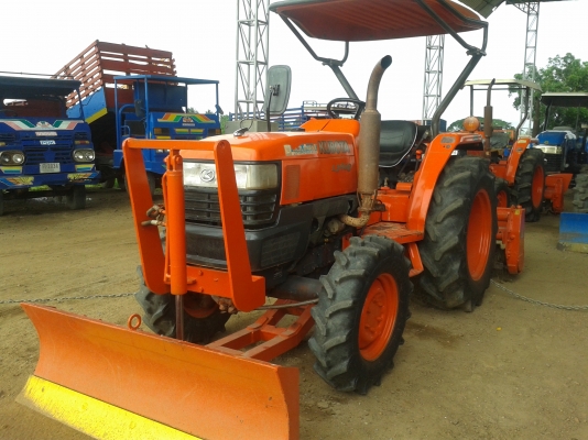 ขายรถไถ  L 3408 ราคา 235,000   บาท