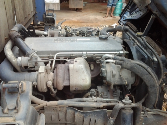 ISUZU   NPR  71PY52Y  ปี46  ยาว 5เมตรทะเบียนพร้อมโอน