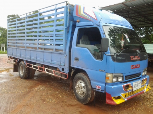 ISUZU   NPR  71PY52Y  ปี46  ยาว 5เมตรทะเบียนพร้อมโอน