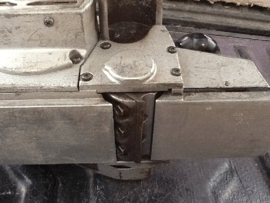 ขายกบไฟฟ้าหน้า3 Makita Model 1600 750W. Made in japan.