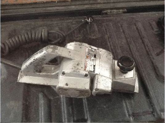 ขายกบไฟฟ้าหน้า3 Makita Model 1600 750W. Made in japan.