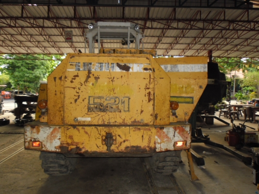 ขายรถตักล้อยาง  ราคา 800,000 บาท