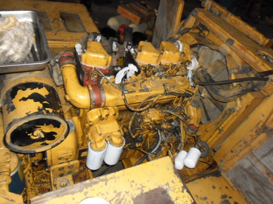 ขายรถตักล้อยาง  ราคา 800,000 บาท