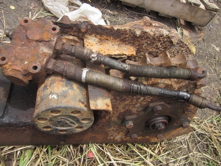 แฟรม พร้อมมอเตอร์ตัวเดิน สำหรับ รถขุด YANMAR: YB 1200S, YB25