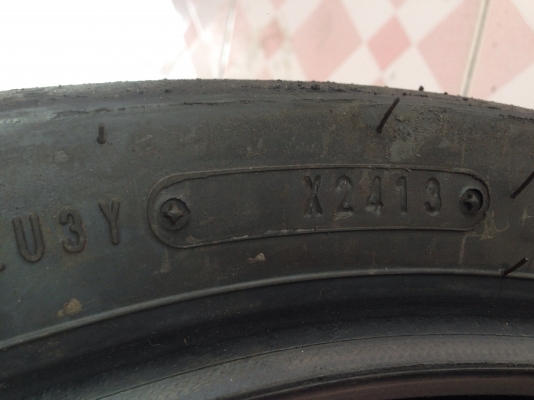 ขายยางDUNLOP 120/70/17&160/60/17สภาพสวยมากเนื้อนิ่มปี2013ปลายปีเกรดเดียวกับPirelli.ตะเกียบหัก ขายยางDUNLOP 120/70/17&160/60/17สภาพสวยมากเนื้อนิ่มปี2013ปลายปีเกรดเดียวกับPirelli.ตะเกียบหัก