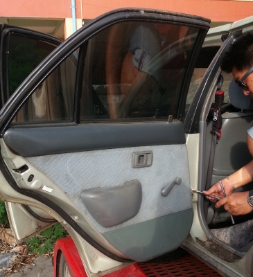 ตัดแยกโซลูุน่า มุมส้ม 2 คัน ราคาและรายละเอียดโทรคุยได้