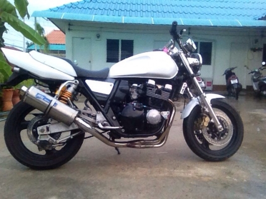 ขายแล้วครับXJR400.ปี98สรรพสารมิตรแท้ สภาพสวยเครื่องสมบูรณ์พร้อมใช้คับ