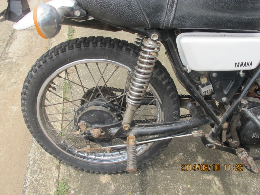 ขายรถวิบาก DT100 มีเล่มทะเบียน ด่วน!!! ขายรถวิบาก DT100 มีเล่มทะเบียน ด่วน!!!