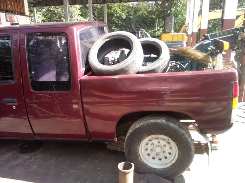 รถยก นิสสัน จอโค้ง เพลาลอย พร้อมวิน เล่มทะเบียน