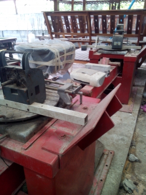 เครื่องดัดคานรถบรรทุก