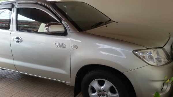 TOYOTA VIGO 2.7 เกียร์ออโต้ แก้สNGVโรงงาน ปี53 สมารทแคป พร้อมแครี่บอยอย่างสวย TOYOTA VIGO 2.7 เกียร์ออโต้ แก้สNGVโรงงาน ปี53 สมารทแคป พร้อมแครี่บอยอย่างสวย