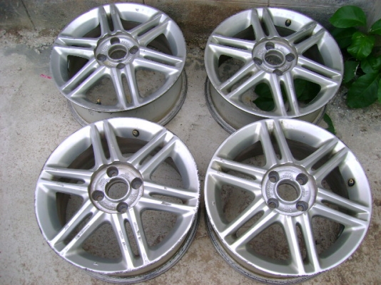 แม็กซ์ ขอบ 15" 4 รู100 สภาพดี 2,000.-