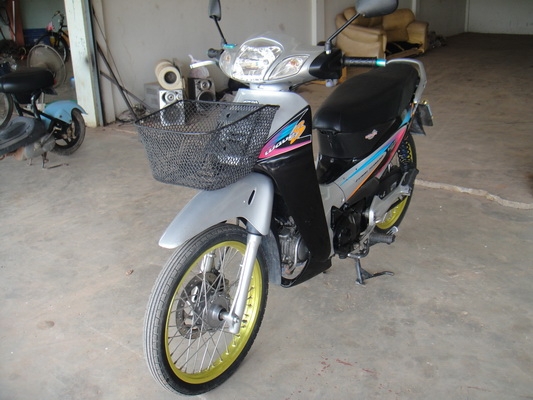 ขายเวฟ 125 สีเทา-ดำ สภาพสวยพร้อมใช้ ขายเวฟ 125 สีเทา-ดำ สภาพสวยพร้อมใช้