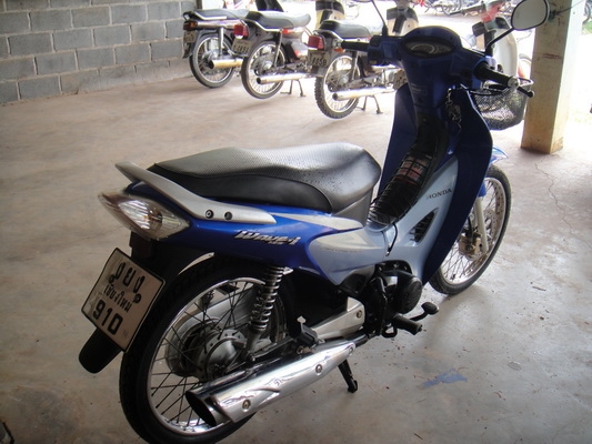 ขายเวฟ ไอ 125 สีน้ำเงิน สภาพสวยพร้อมใช้ ขายเวฟ ไอ 125 สีน้ำเงิน สภาพสวยพร้อมใช้