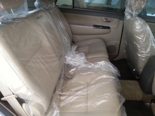 ขายรถใหม่ Toyota Fortuner 3.0V  D4D Vnturbo 2014 ล้อ17 วิ่ง 2500 km.ชุดแต่งรอบคัน ราคาคุยได้ กาฬสินธุ์