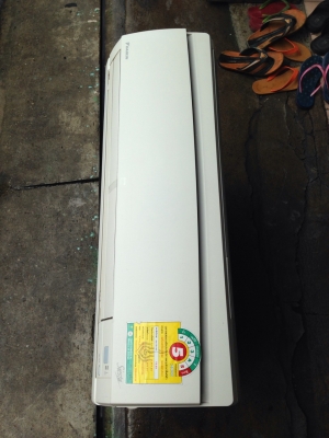 **** ขายแอร์ DAIKIN 13000 BTU สภาพสวย ****