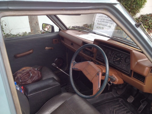 ขายดัสสัน 720 4 ขอ พร้อมใชั แอร์เย็น 62,000 บาท ติดต่อ คุณเอ๋ รามอินทรา โทร.092-6356419, 098-4246365